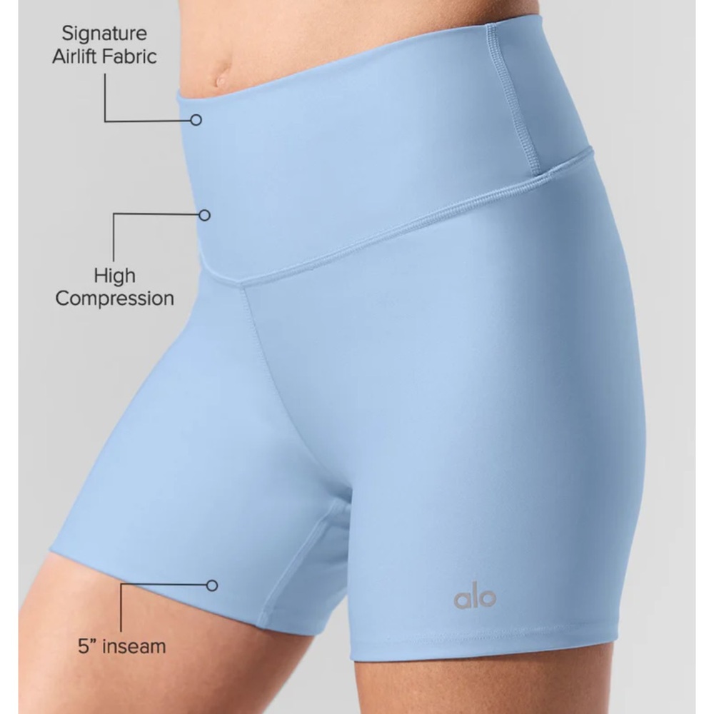 Alo 5” Airlift Energy Shorts (Seashell Blue)